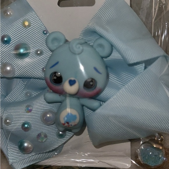 Handmade Bows Disney, Pixar assorted Characters, colors, clay, light weight - Picture 9 of 10